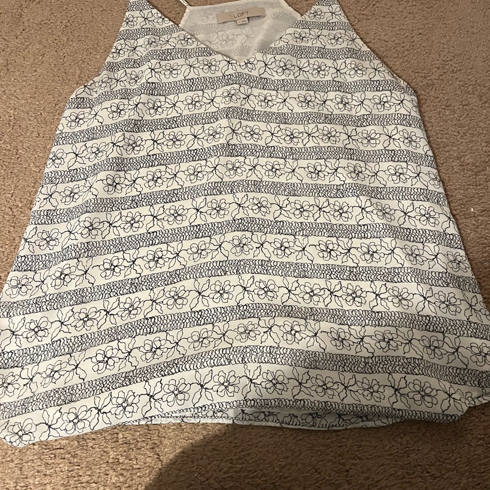 LOFT Floral Patterned Women's Top